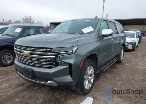 2023 Chevrolet Suburban 4Wd Premier z USA, uszkodzony, nr VIN 1GNSKFKD7PR362443